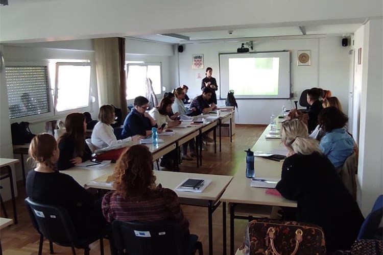 Slika /slike/Zatvorski sustav/Centar za izobrazbu/Edukacija probacijskih službenika - program KUP/naslovna.jpg